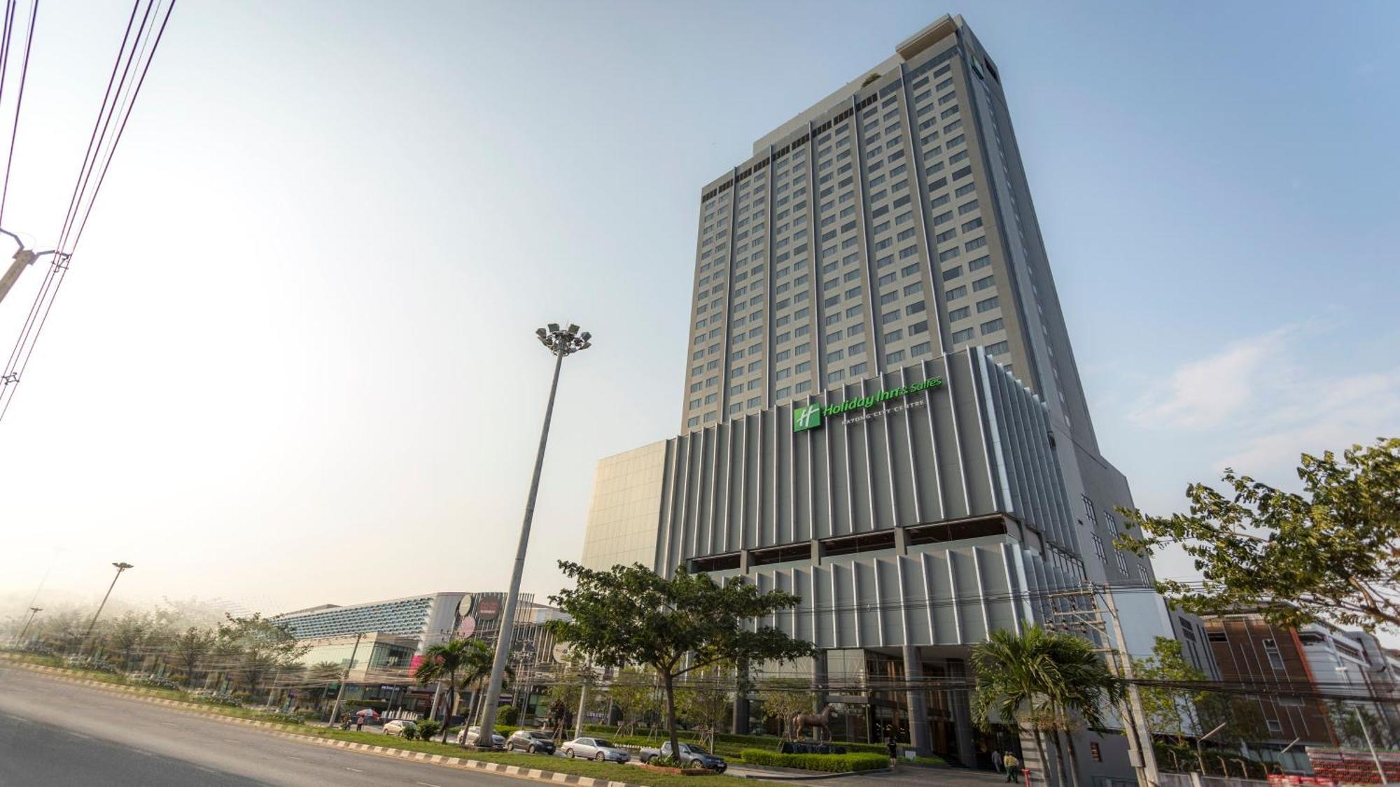 Holiday Inn & Suites Rayong City Centre, An Ihg Hotel Kültér fotó
